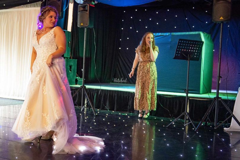 Fay Bromley Vocalist