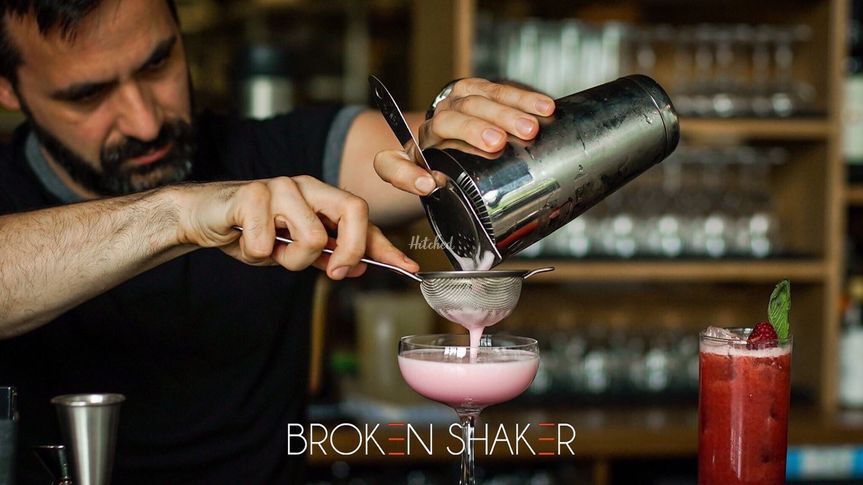 Broken Shaker - Bar Hire