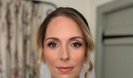 Victoria Fraser-Gadd Bridal Makeup and Hair
