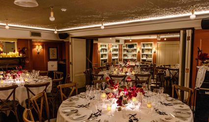 Bentley's Oyster Bar and Grill