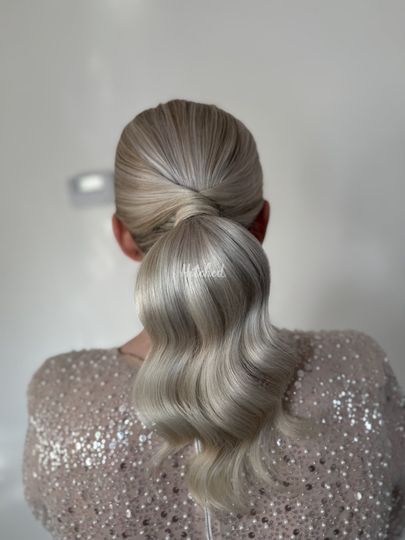 Phoebe Barnes Bridal