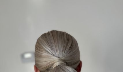 Phoebe Barnes Bridal