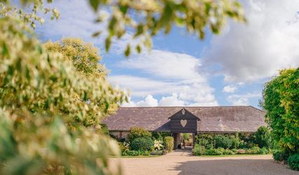Upwaltham Barns