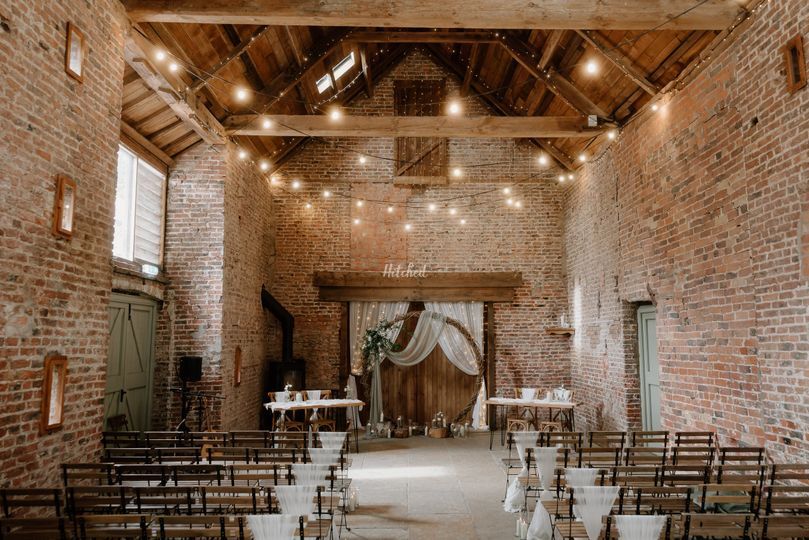 Riverlands Wedding Barns