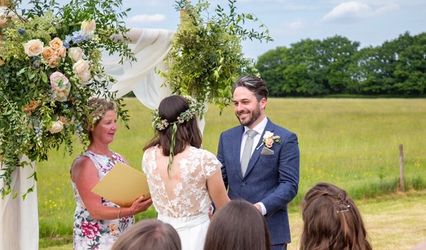Tori Bond Celebrant