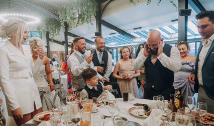 Stephen Seabourne - The Mystery Guest