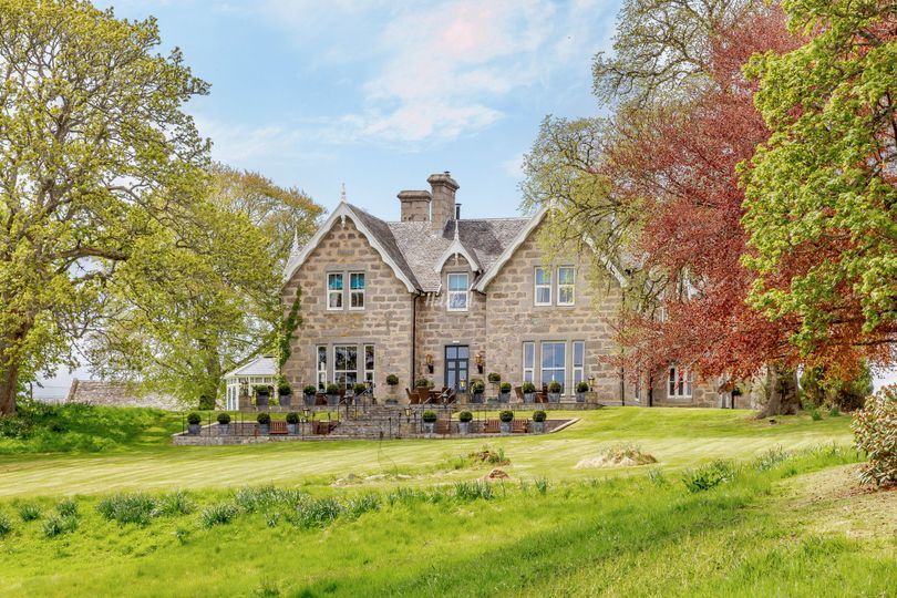 Muckrach Country House