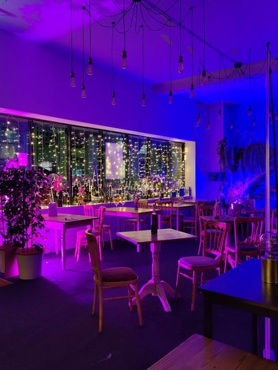 The London Art Bar