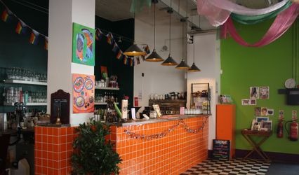 The London Art Bar