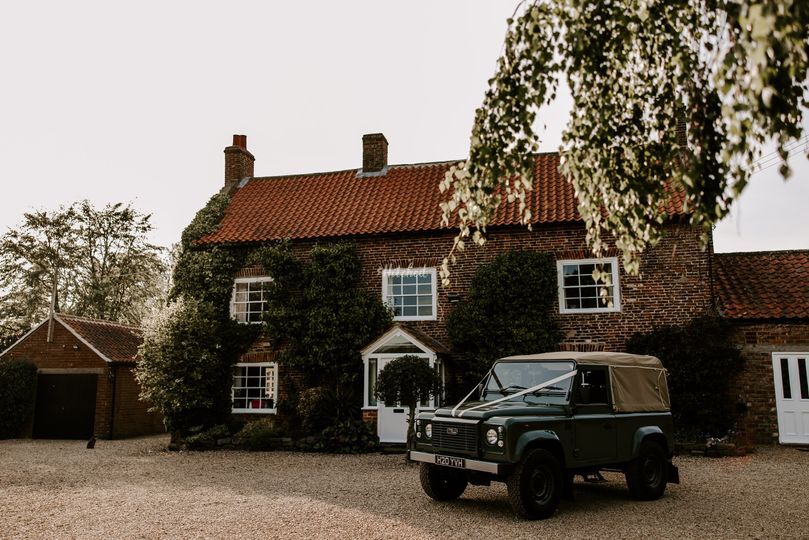 Howard Court Weddings