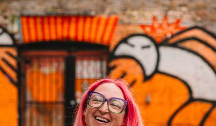 The Vibrant Celebrant Jade