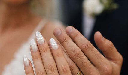 Aphoria Nails