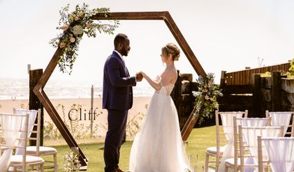 The Cliff Hotel