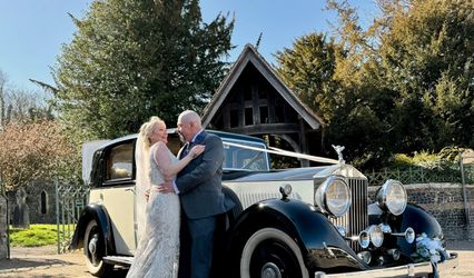 Dickie's Chauffeured Classic Cars