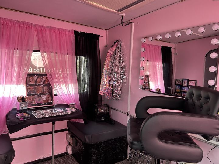 Glitter FX Makeup Bar