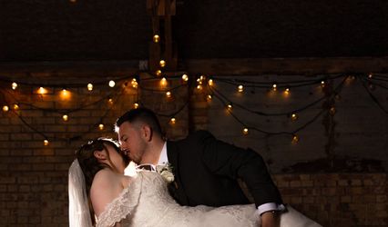 Trethek Studio Weddings and Tara B Photography