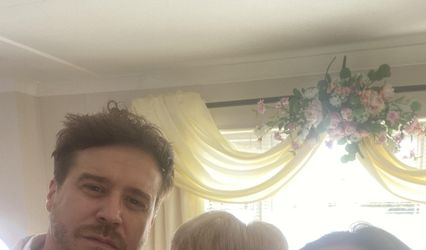 Maxi Elliott Celebrant