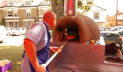 Janet’s Woodfired Pizza