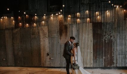 Rabbit House Studio Photography