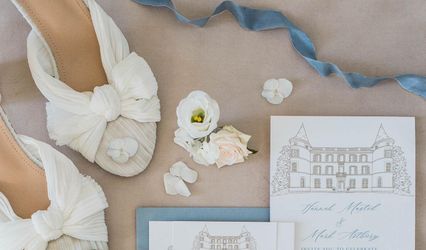 Harris and Bloom - Bespoke wedding stationery and floral design