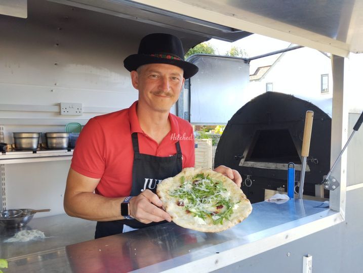 Juli’s Pizza Catering