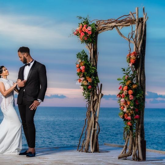 RedCarpet Honeymoons and Destination Weddings