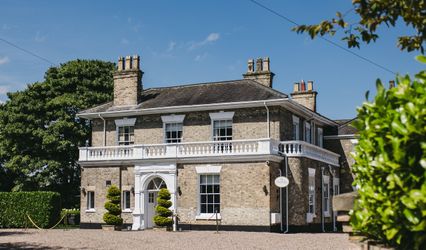 Dunedin Country House