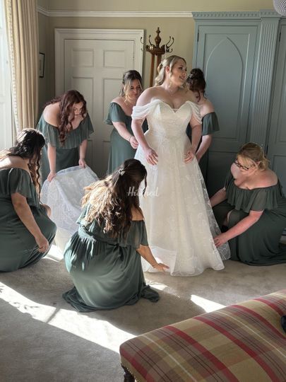 Stars Aligned Bridal Hair