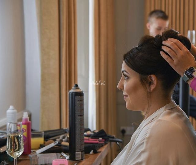 Linda Conran Hair & MUA