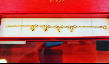 Hiba  jewelry