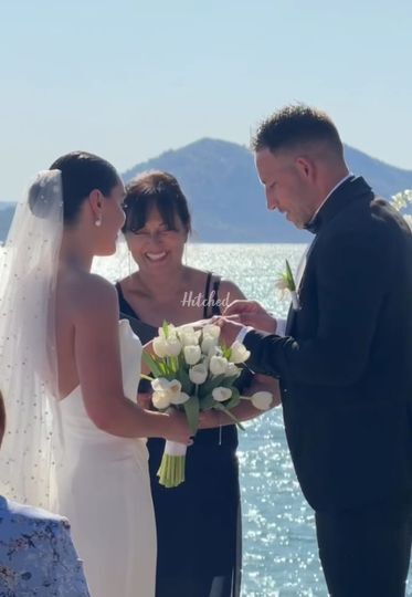 Erishia Swift, Independent Wedding Celebrant