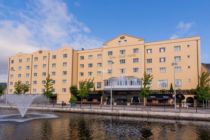 Canal Court Hotel