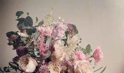 Sweet peas and Peonies