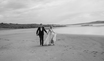 Jamie Shoots Weddings
