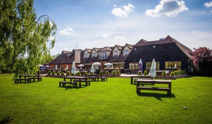 The Rayleigh Club Wedding and Golf Resort