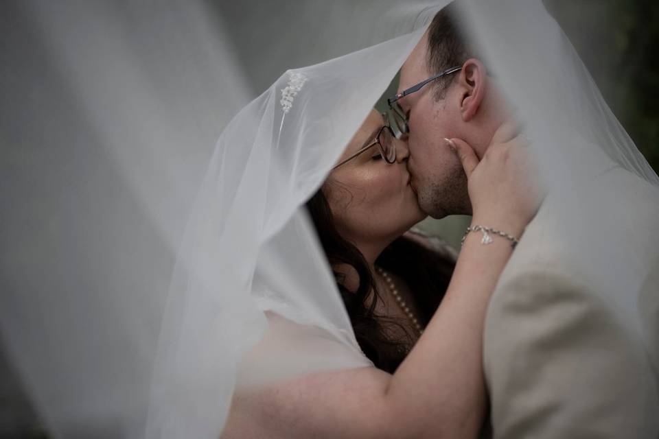 Bethan Thomas & Robert Lewis's wedding