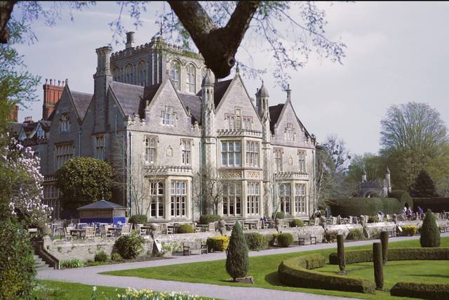Laura & Damon's wedding 2