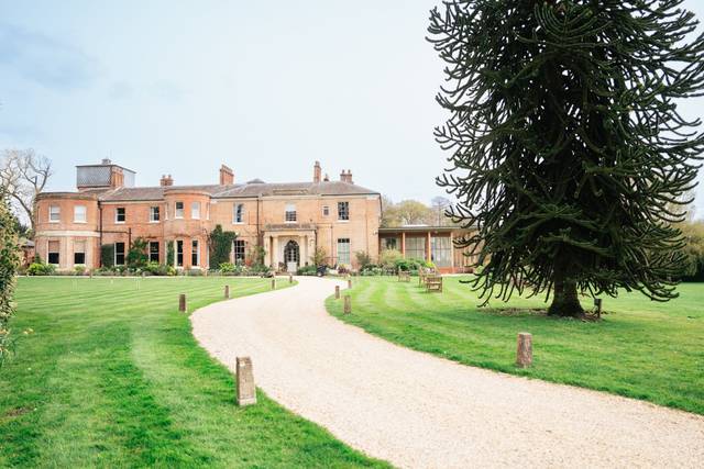 The Retreat at Elcot Park 1