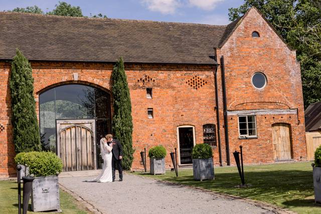 Shustoke Farm Barns - Cripps & Co 3