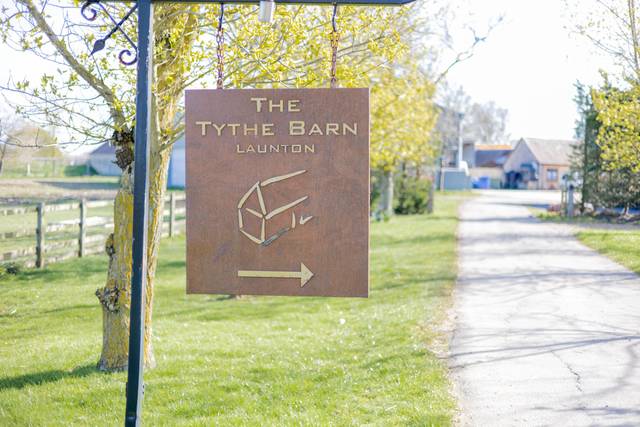 Louise & Josh's wedding 1