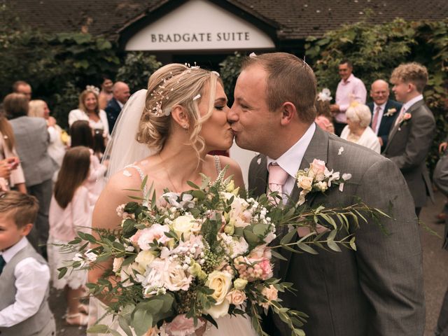 Scott and Lisa&apos;s Wedding in Hinckley, Leicestershire 1