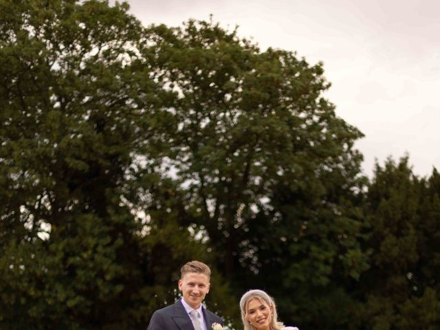 Brad and Becki's Wedding in Bishops Stortford, Essex 106