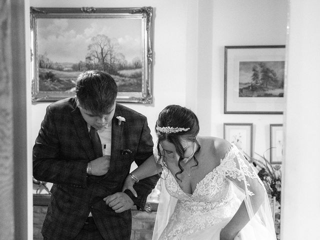 Jamie and Ellie's Wedding in Thrandeston, Norfolk 5
