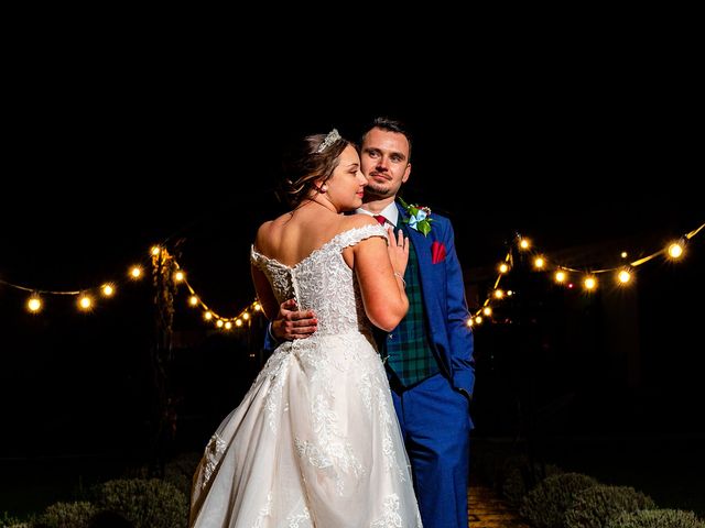 Jamie and Ellie's Wedding in Thrandeston, Norfolk 34