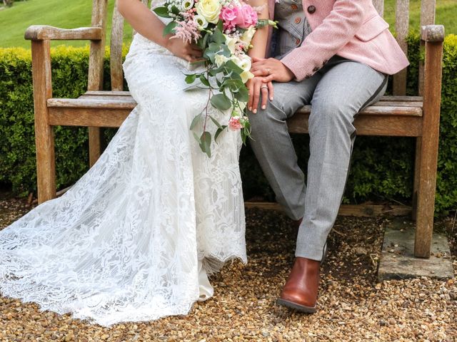 Essol and Hannah&apos;s Wedding in Stratford Upon Avon, Warwickshire 11