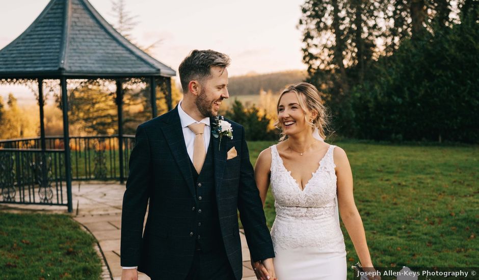 Nathan and Sophie's Wedding in Bromyard, Herefordshire