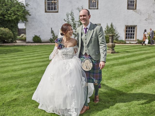 Lucia and Lee&apos;s Wedding in West Lothian , Lothian &amp; Borders 3
