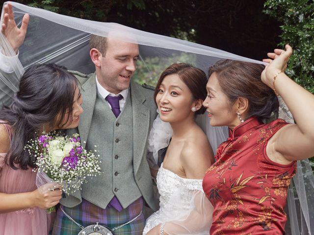 Lucia and Lee&apos;s Wedding in West Lothian , Lothian &amp; Borders 7