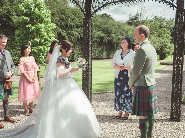 Lucia and Lee&apos;s Wedding in West Lothian , Lothian &amp; Borders 26