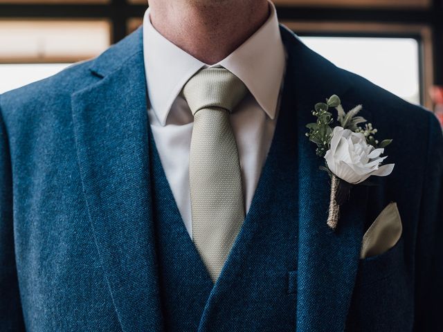 Stephen and Emma's Wedding in Ely, Cambridgeshire 18